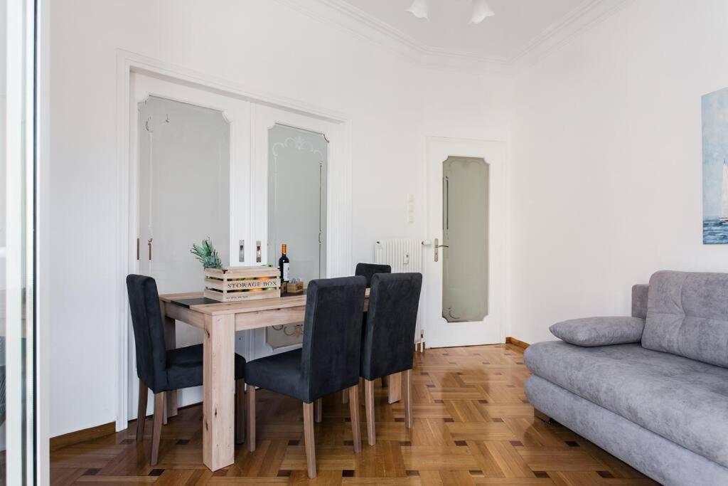 Diogenis' Jug Apartment เอเธนส์ ภายนอก รูปภาพ